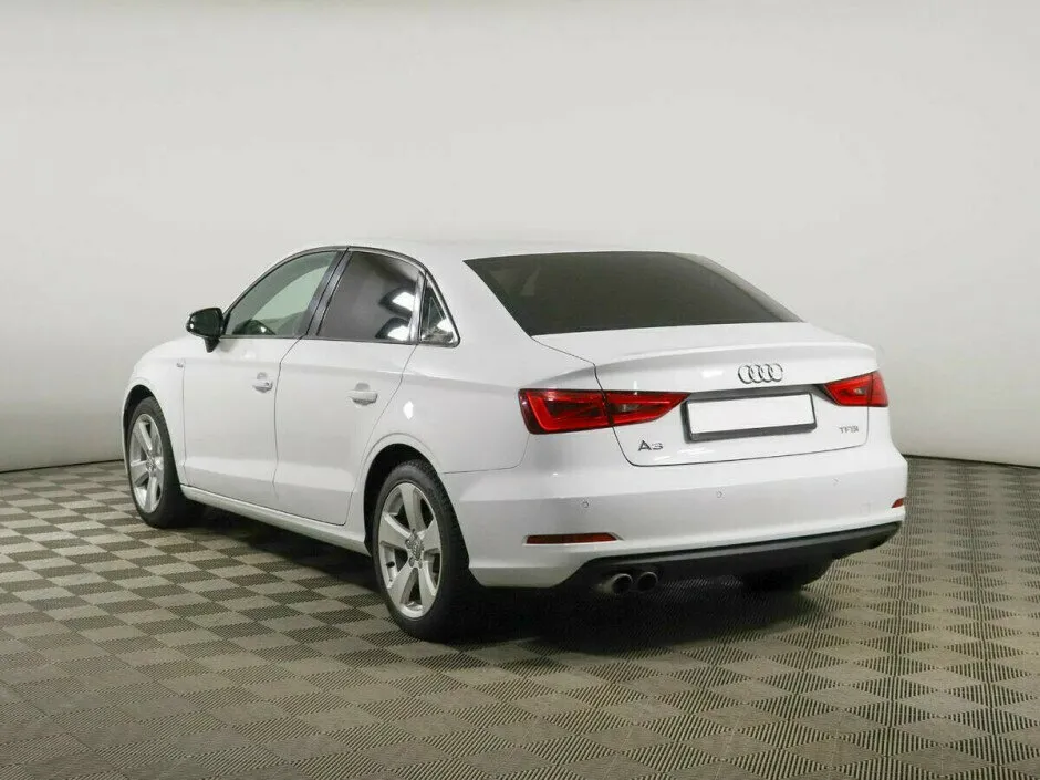 Audi A3 III (8V) Рестайлинг — фото 3