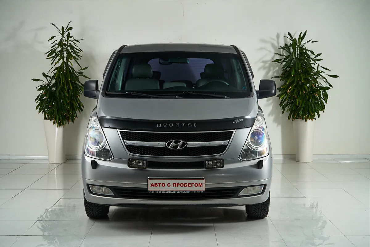 Hyundai Grand Starex I — фото 2