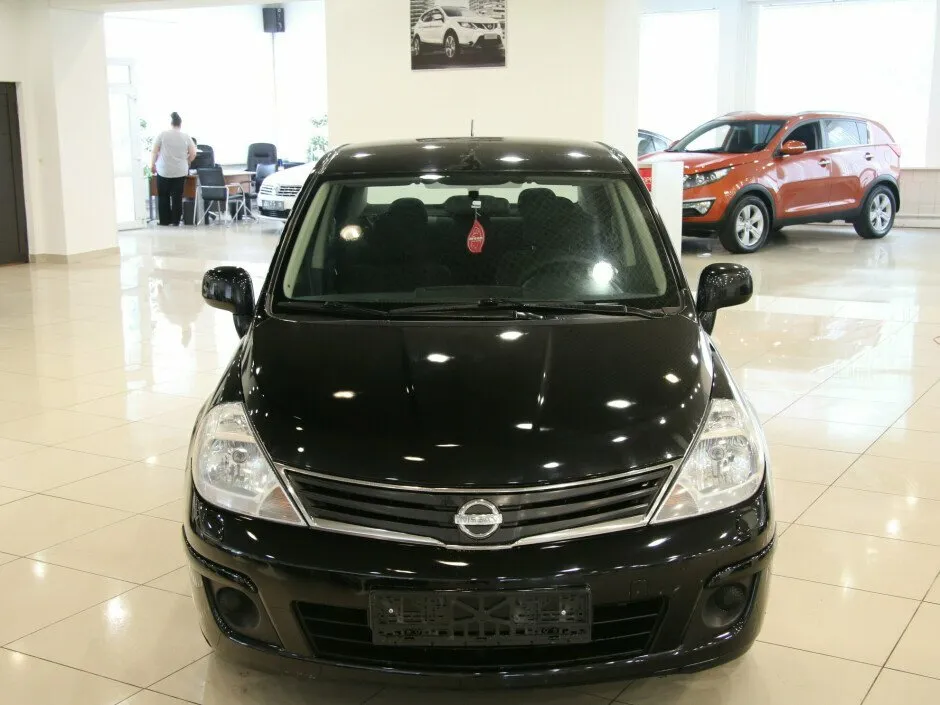 Nissan Tiida I Рестайлинг — фото 2