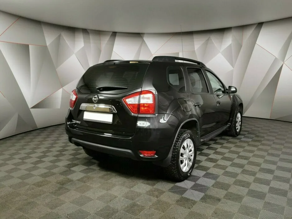 Nissan Terrano III (D10) — фото 2