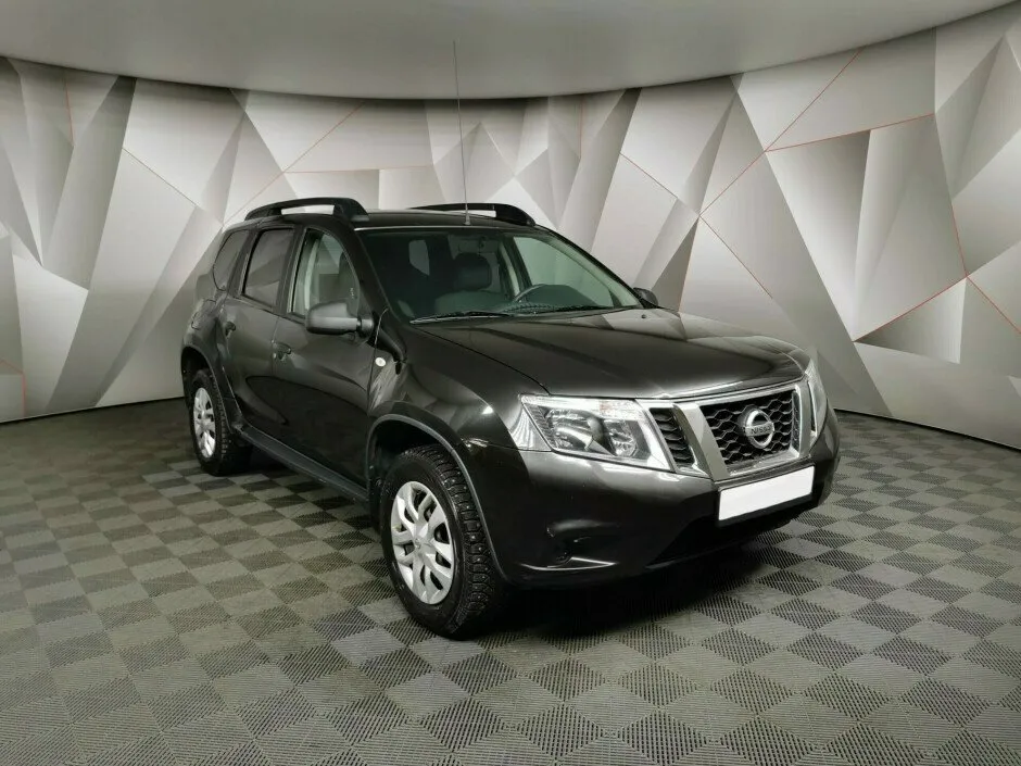 Nissan Terrano III (D10) — фото 3