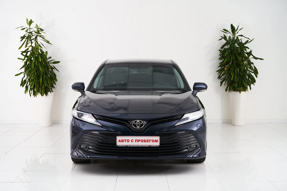 Toyota Camry VIII (XV70) — фото 2
