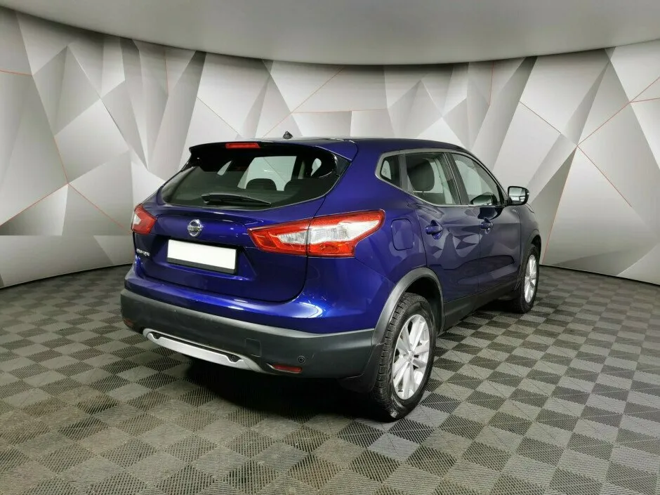 Nissan Qashqai II — фото 2