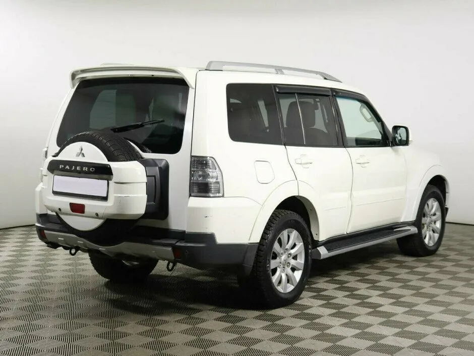 Mitsubishi Pajero IV — фото 4