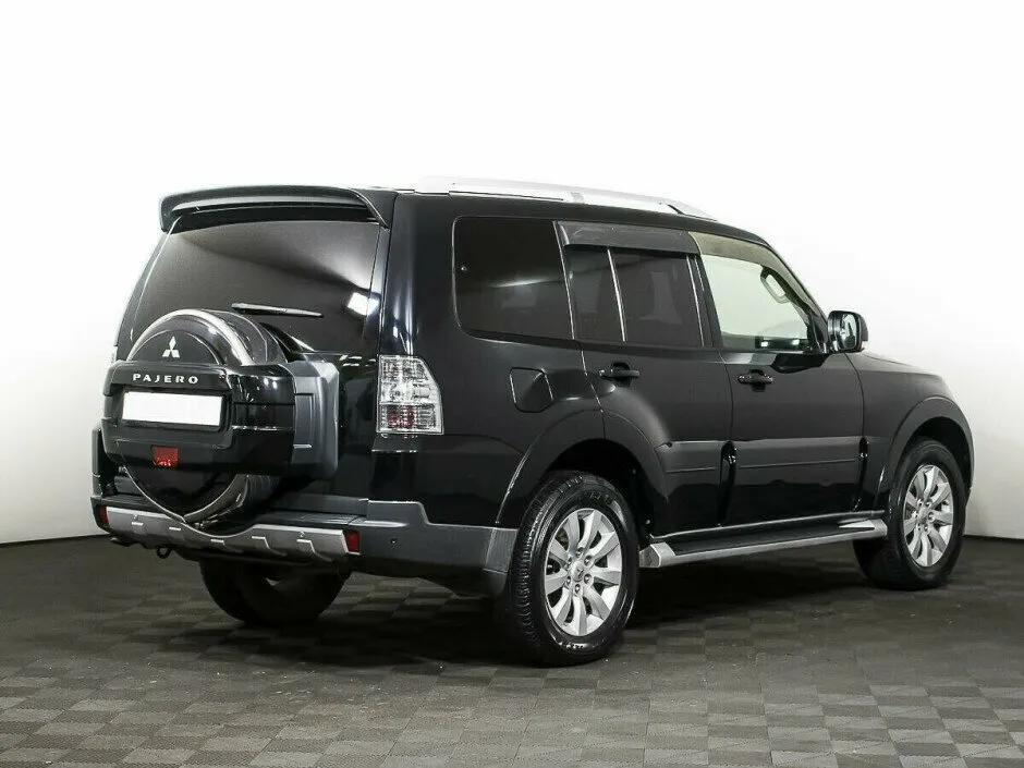 Mitsubishi Pajero IV — фото 3
