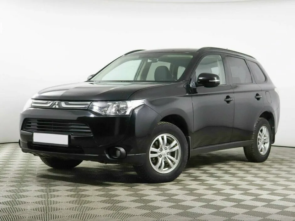 Mitsubishi Outlander III