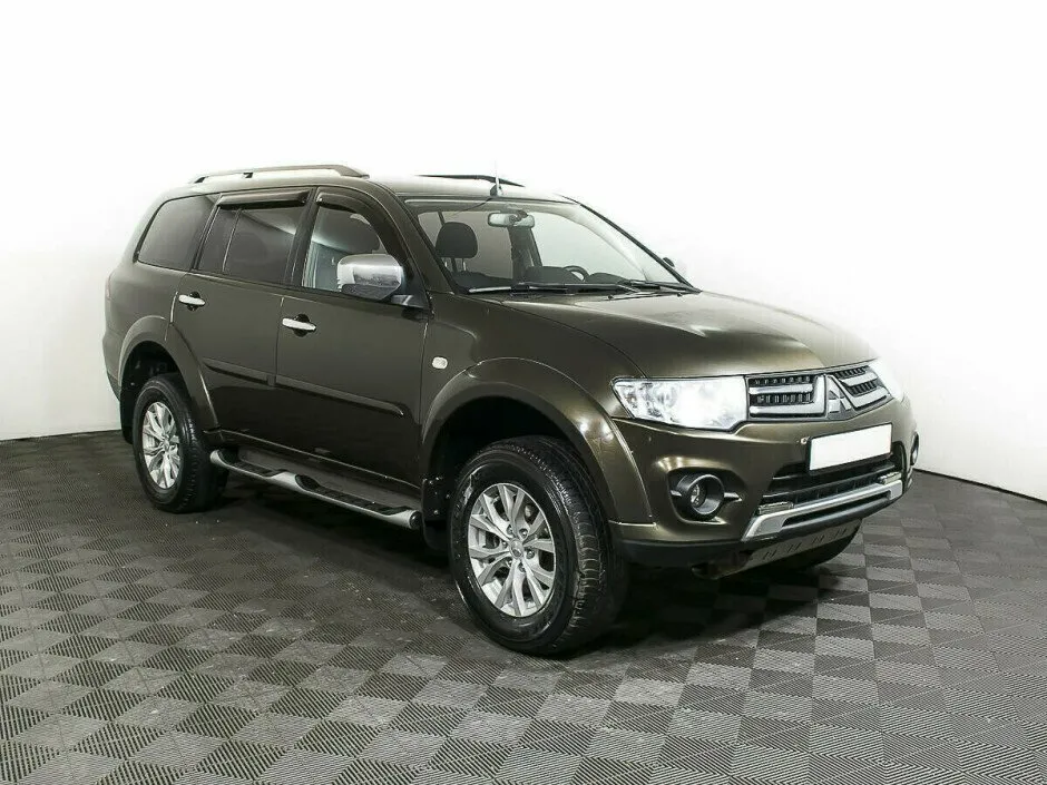 Mitsubishi Pajero Sport II Рестайлинг — фото 2