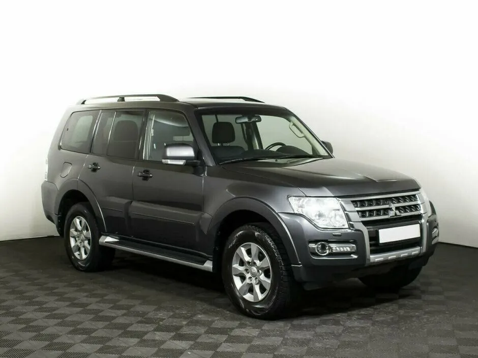 Mitsubishi Pajero IV Рестайлинг 2 · GLS — фото 2