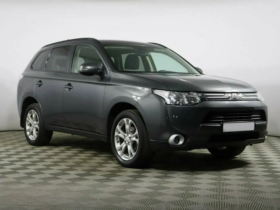 Mitsubishi Outlander III Рестайлинг — фото 2