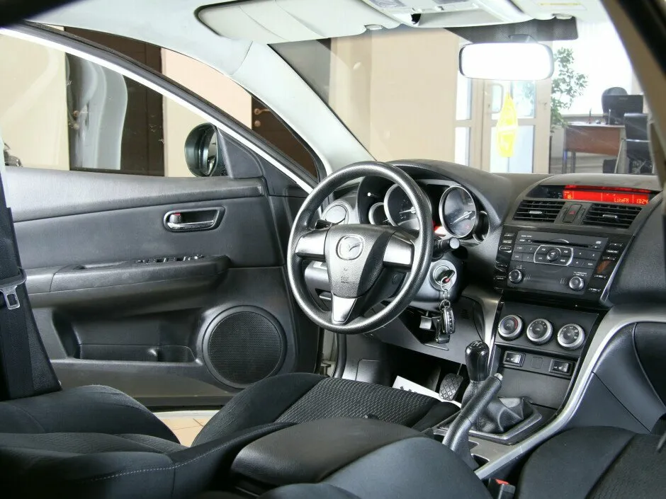 Mazda 6 II (GH) Рестайлинг — фото 5