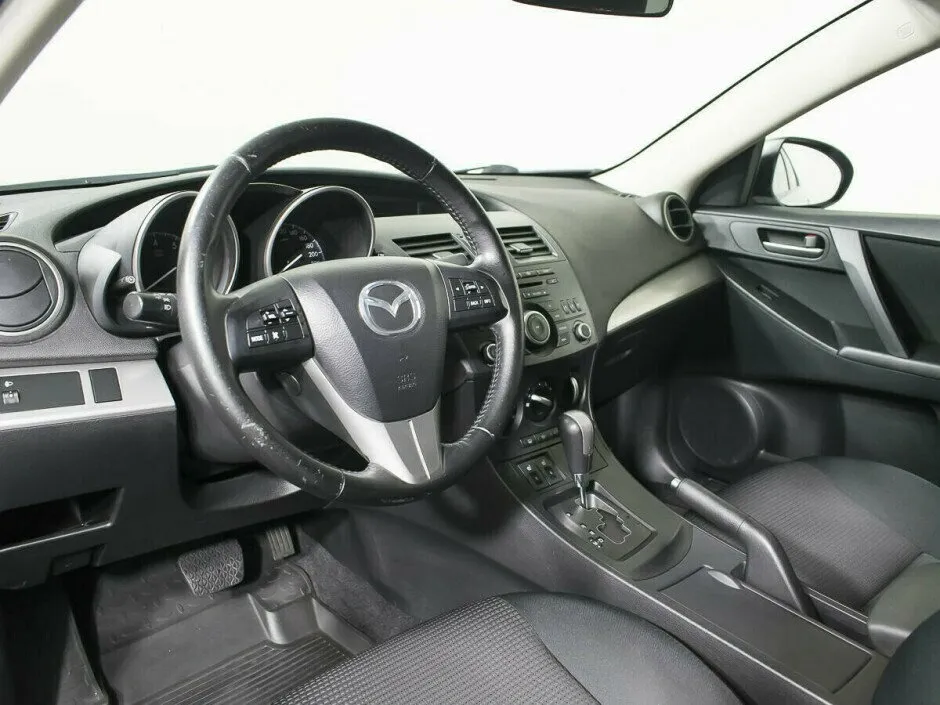 Mazda 3 II (BL) Рестайлинг — фото 5