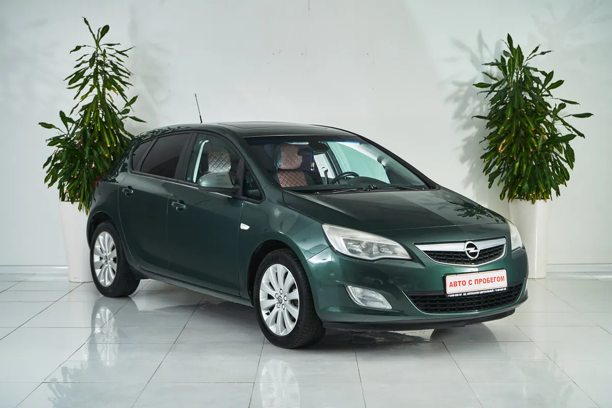 Opel Astra J — фото 3