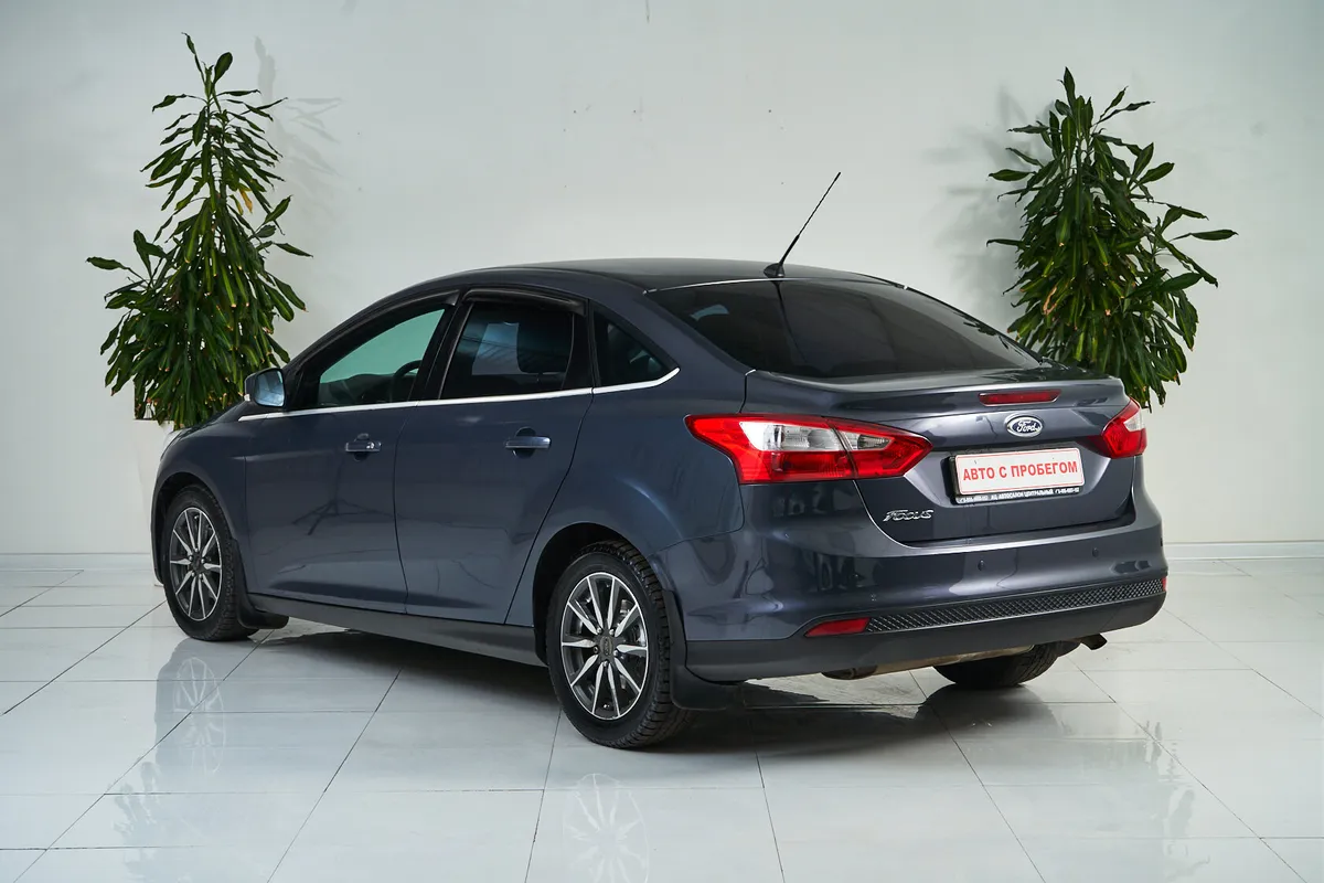 Ford Focus III — фото 4