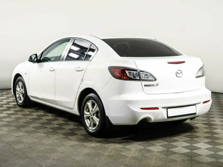Mazda 3 II (BL) Рестайлинг — фото 3