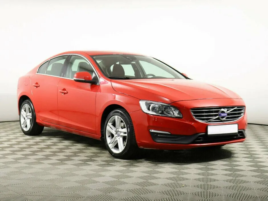 Volvo S60 II Рестайлинг — фото 2