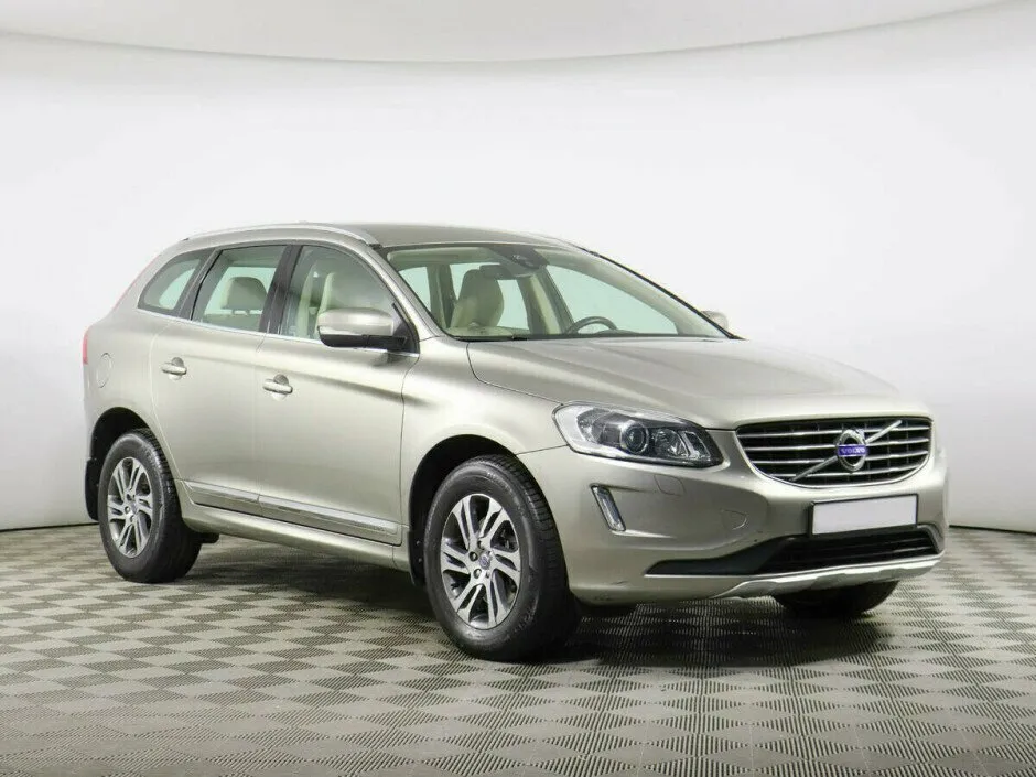 Volvo XC60 I Рестайлинг — фото 2