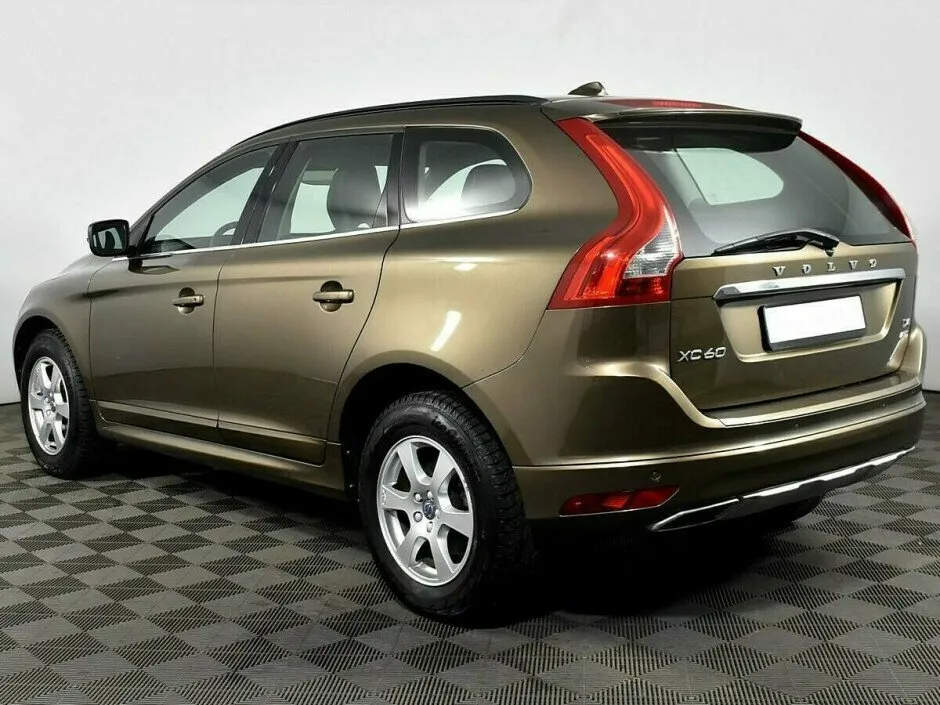 Volvo XC60 I Рестайлинг — фото 4