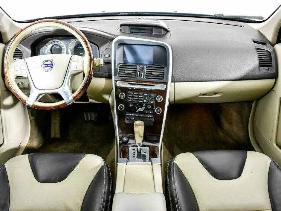 Volvo XC60 I — фото 3