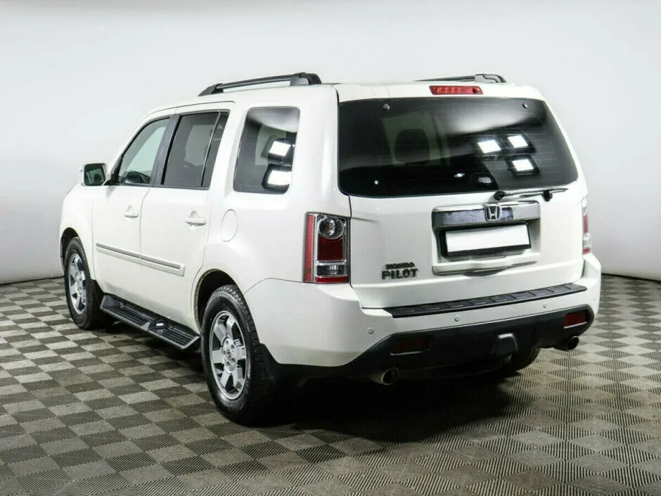 Honda Pilot II Рестайлинг — фото 4
