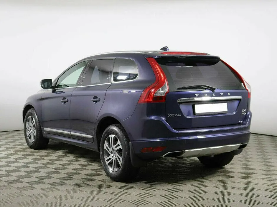 Volvo XC60 I Рестайлинг — фото 3
