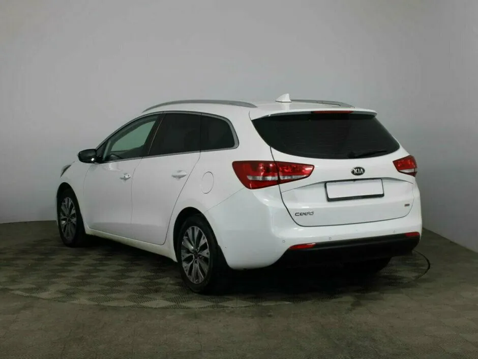 Kia Ceed II Рестайлинг — фото 3