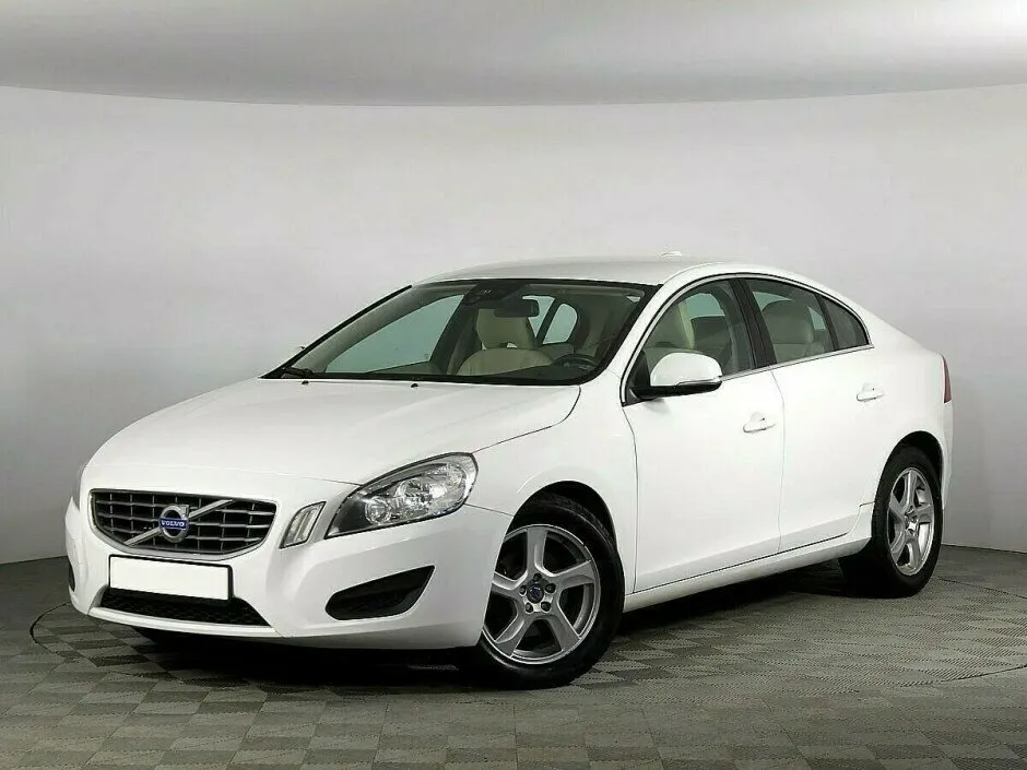 Volvo S60 II
