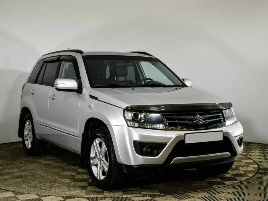 Suzuki Grand Vitara II Рестайлинг — фото 2