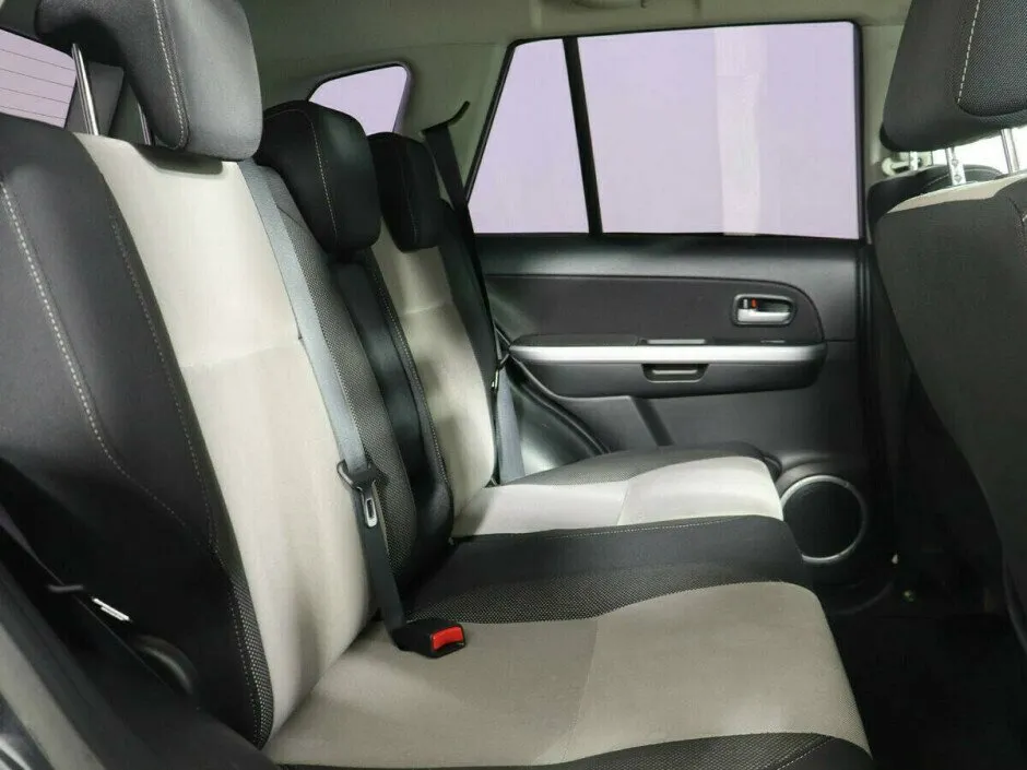 Suzuki Grand Vitara II Рестайлинг — фото 5