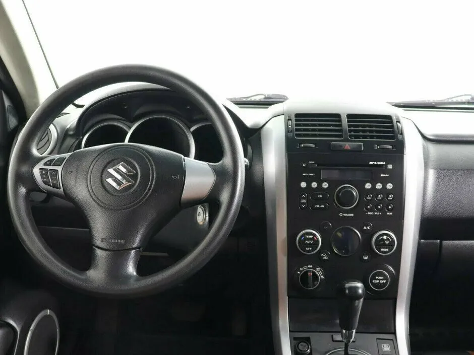 Suzuki Grand Vitara II Рестайлинг 2 — фото 5