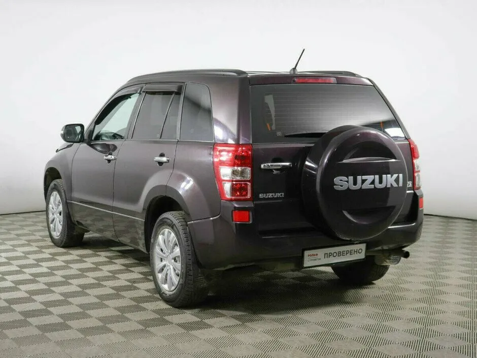 Suzuki Grand Vitara II Рестайлинг — фото 3
