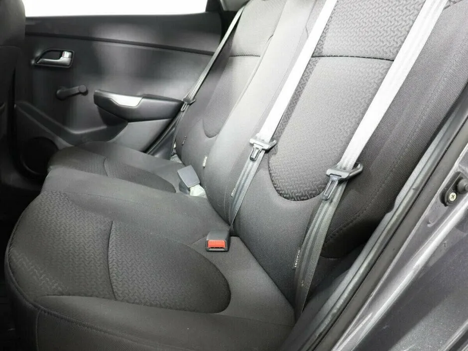 Kia Rio III — фото 3