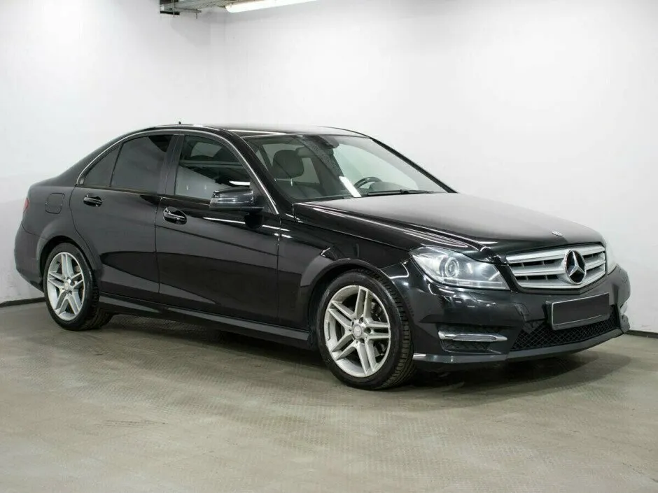 Mercedes-Benz C-Класс IV (W205) — фото 2