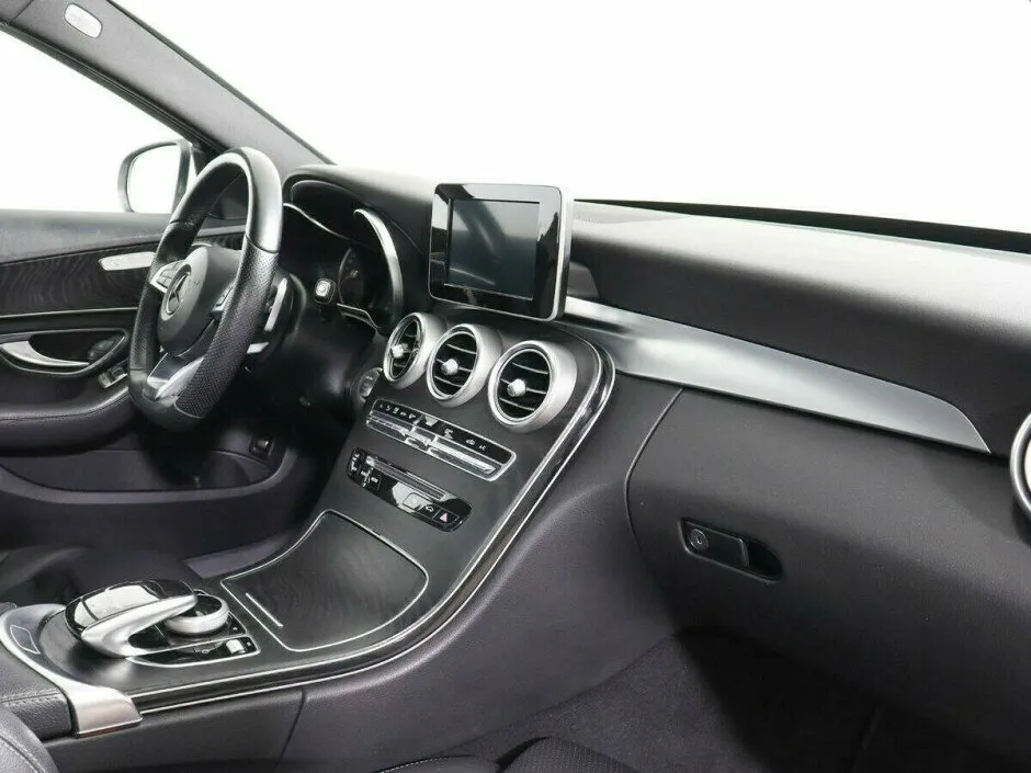 Mercedes-Benz C-Класс IV (W205) — фото 5