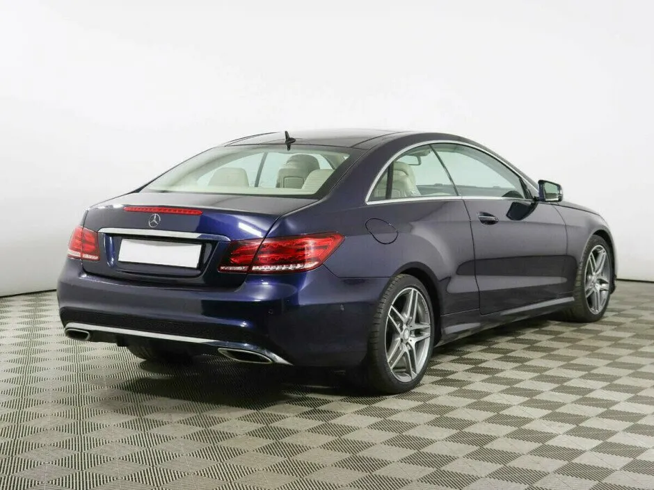 Mercedes-Benz E-Класс IV (W212, S212, C207) Рестайлинг · E200 Особая серия — фото 4