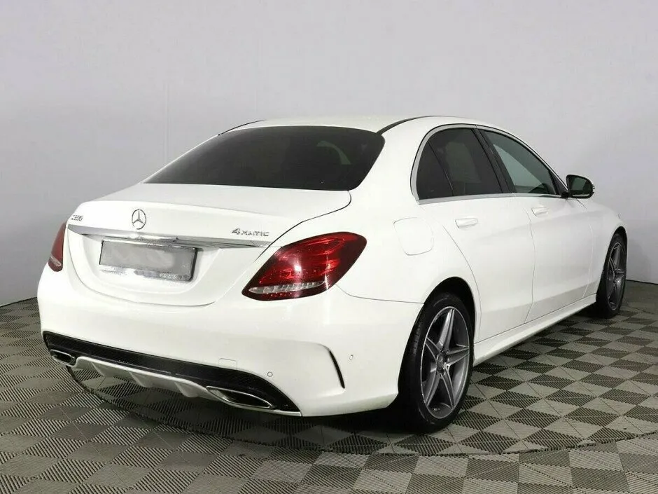 Mercedes-Benz C-Класс IV (W205) — фото 3