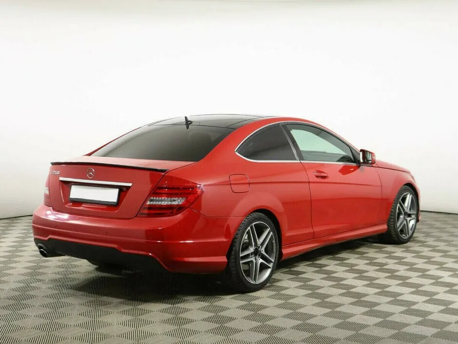 Mercedes-Benz C-Класс IV (W205) — фото 3
