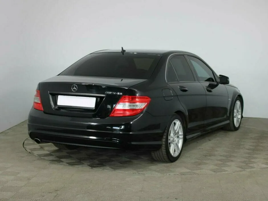 Mercedes-Benz C-Класс III (W204) — фото 4