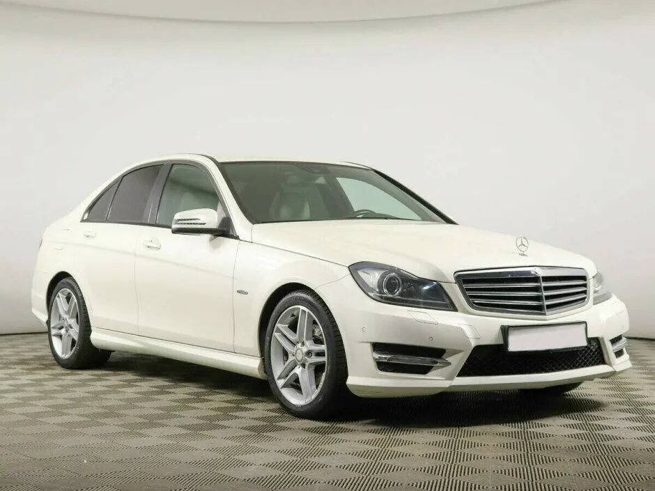 Mercedes-Benz C-Класс III (W204) Рестайлинг · C 180 — фото 2