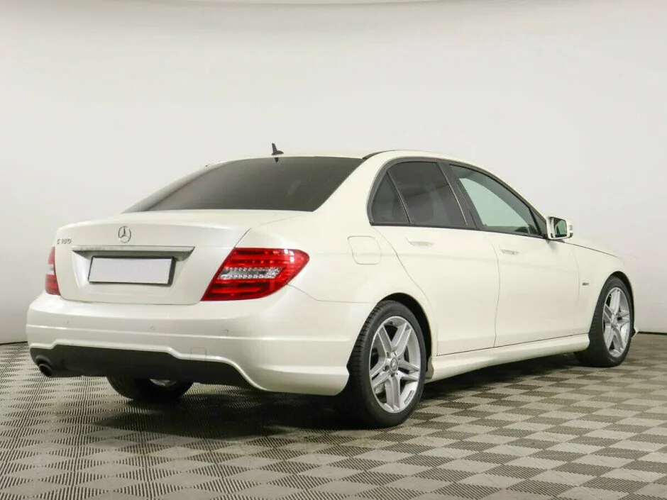 Mercedes-Benz C-Класс III (W204) Рестайлинг · C 180 — фото 4