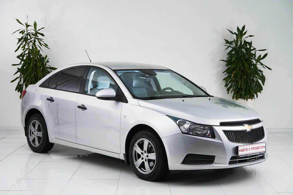 Chevrolet Cruze I — фото 3