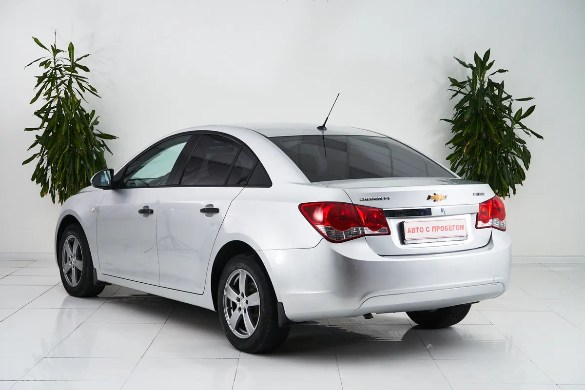 Chevrolet Cruze I — фото 4