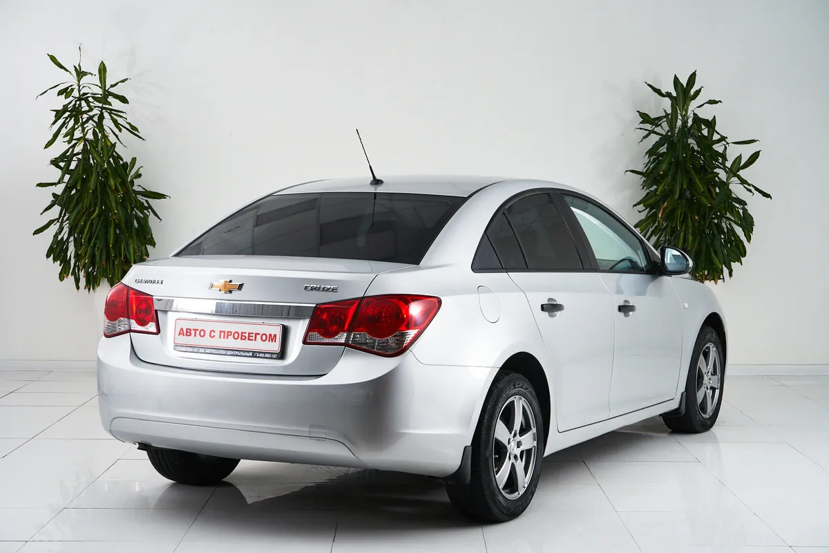 Chevrolet Cruze I — фото 5