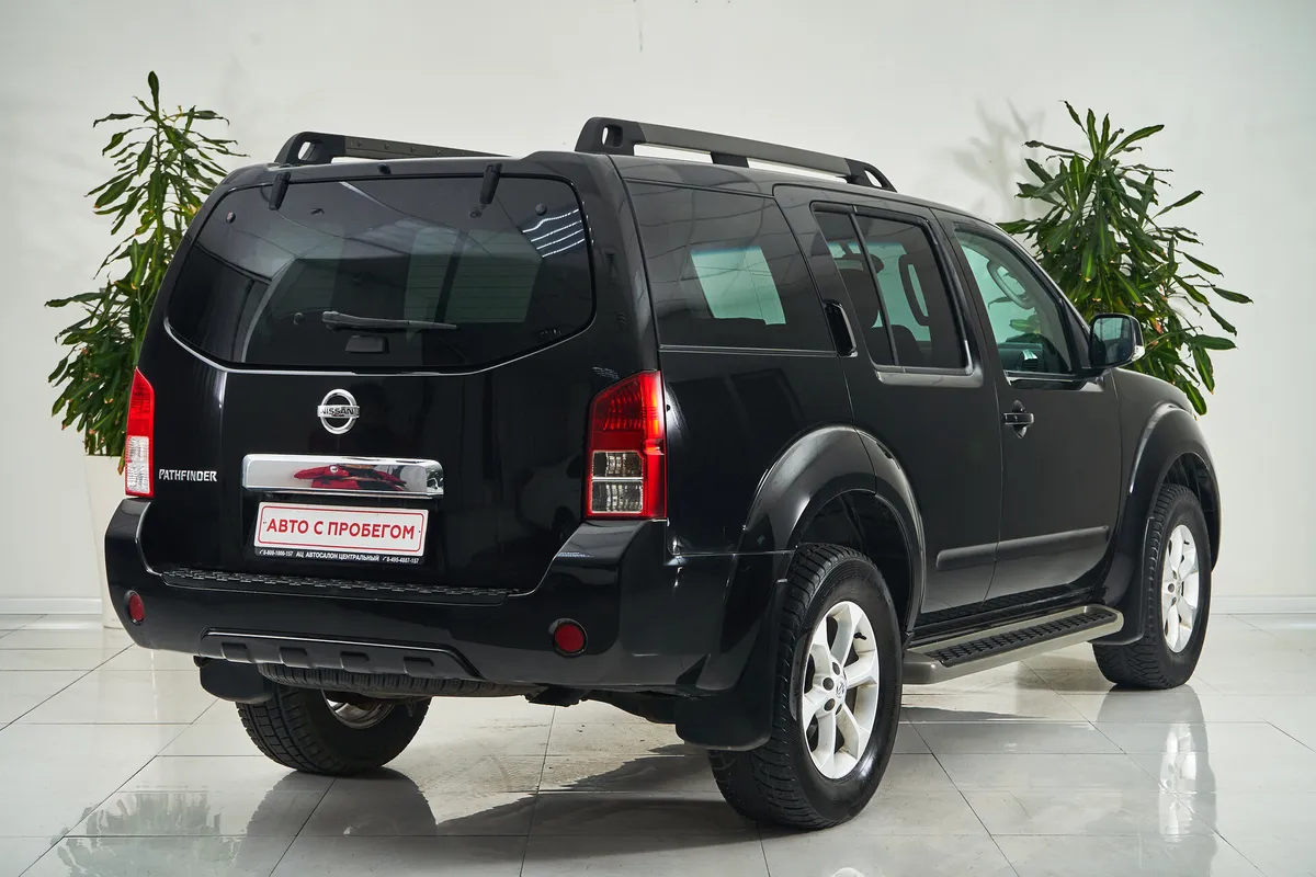 Nissan Pathfinder III Рестайлинг — фото 5