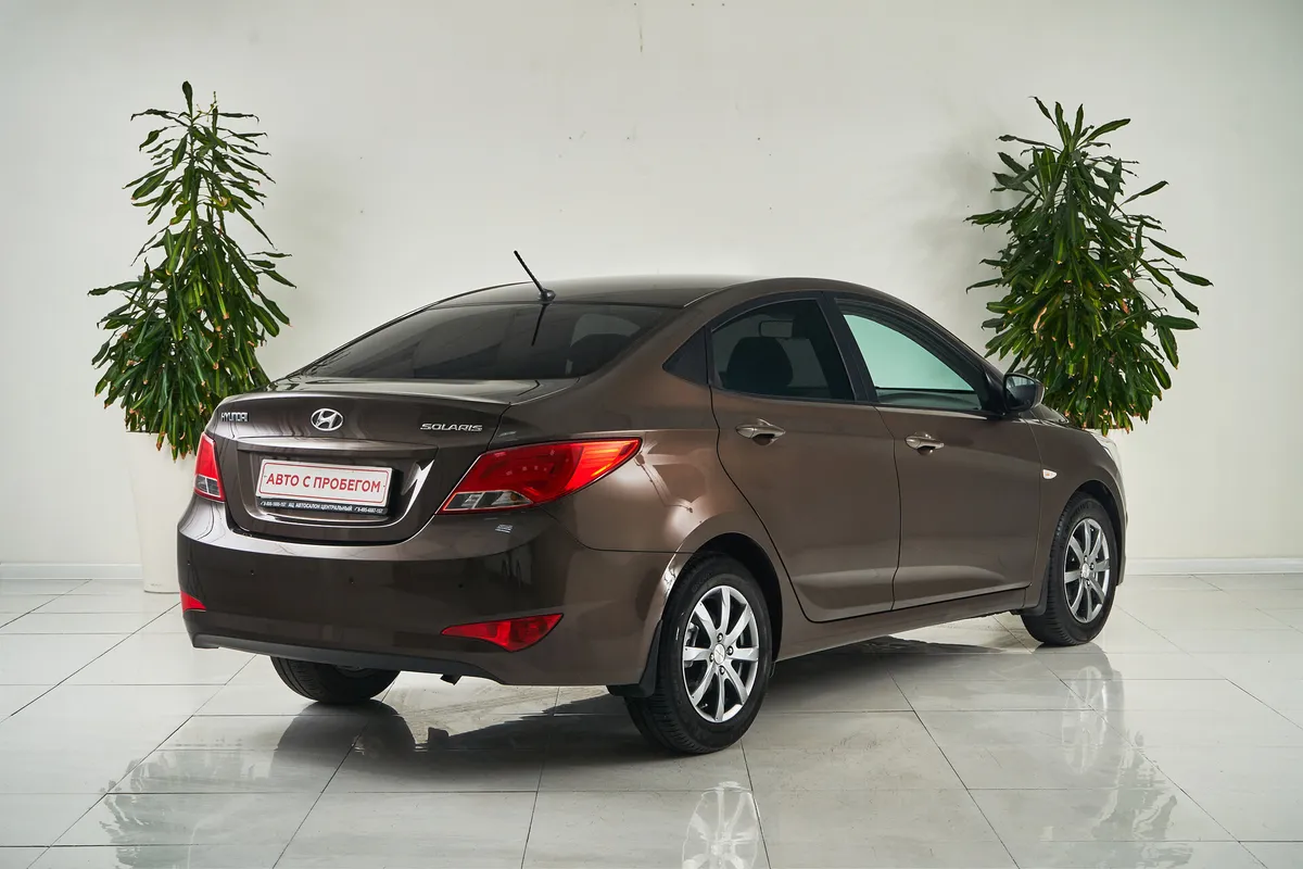 Hyundai Solaris I Рестайлинг — фото 5