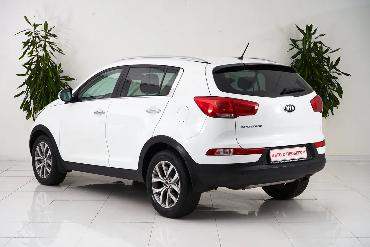 Kia Sportage III Рестайлинг — фото 4