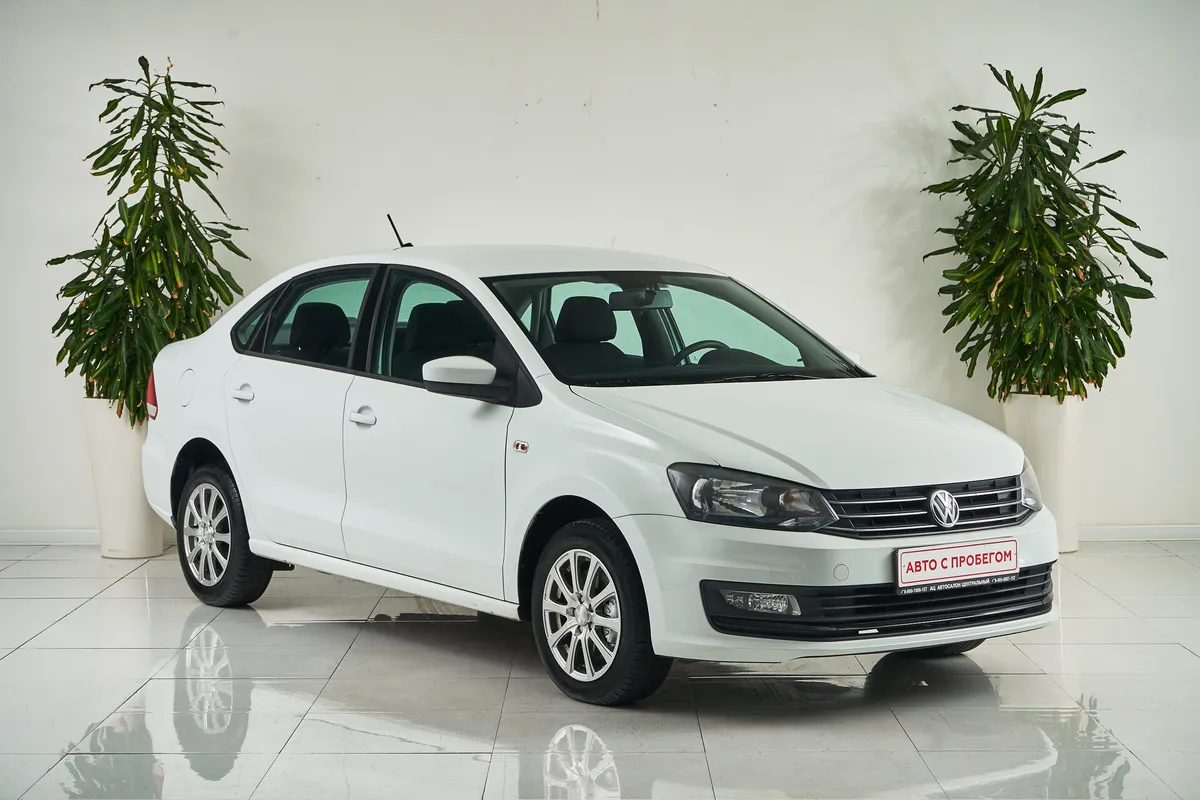 Volkswagen Polo V Рестайлинг — фото 3
