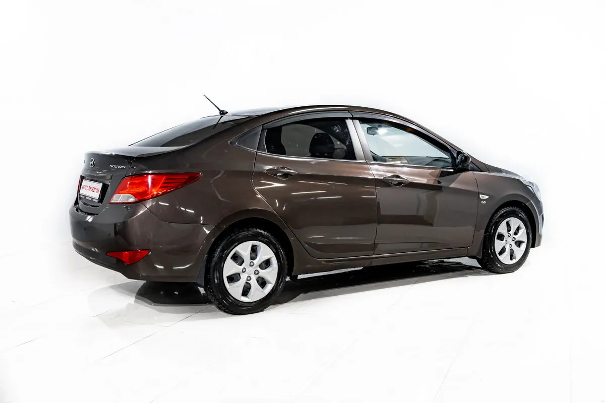 Hyundai Solaris I Рестайлинг — фото 3