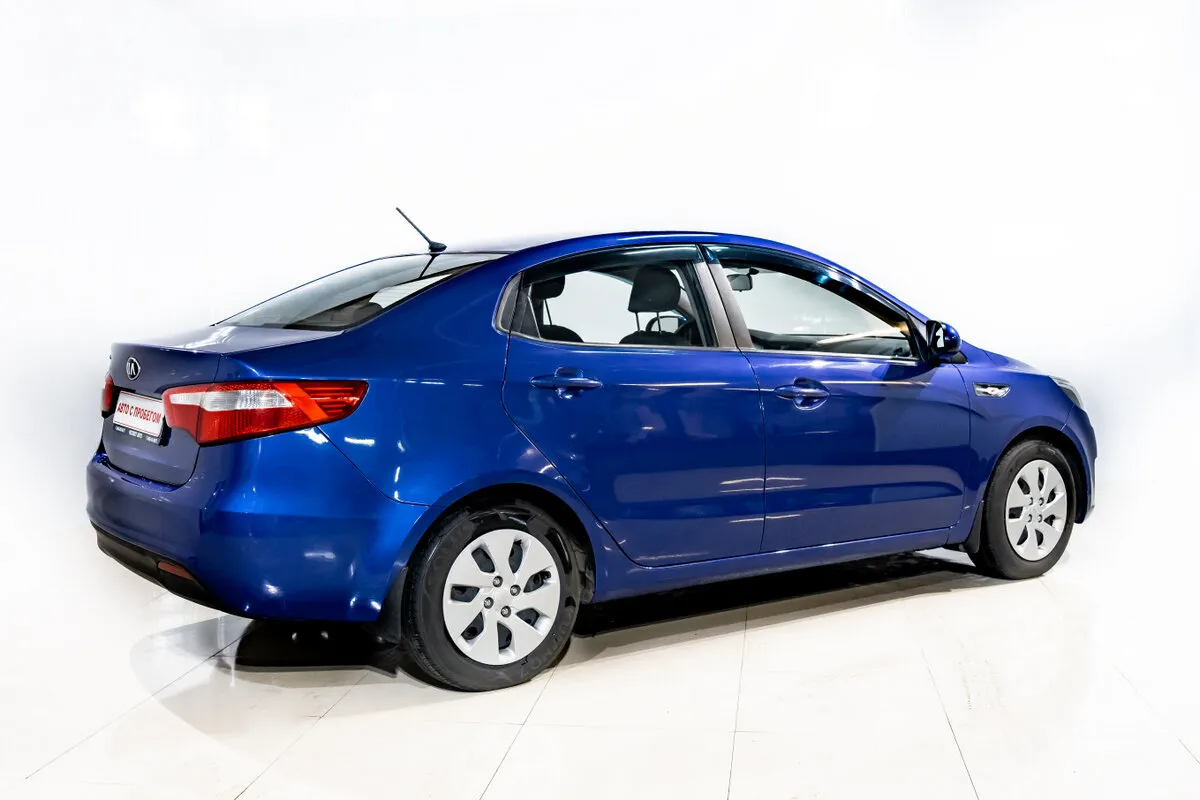 Kia Rio III — фото 3