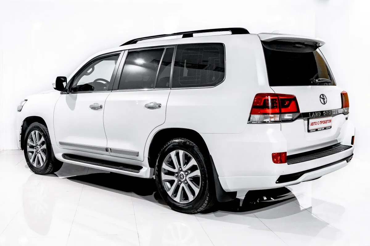 Toyota Land Cruiser 200 Series Рестайлинг 2 · Executive — фото 4