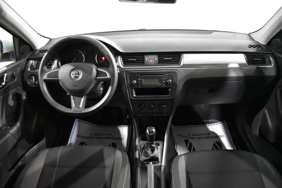Skoda Rapid I — фото 3